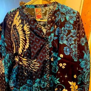 Phoenix Tate Button down